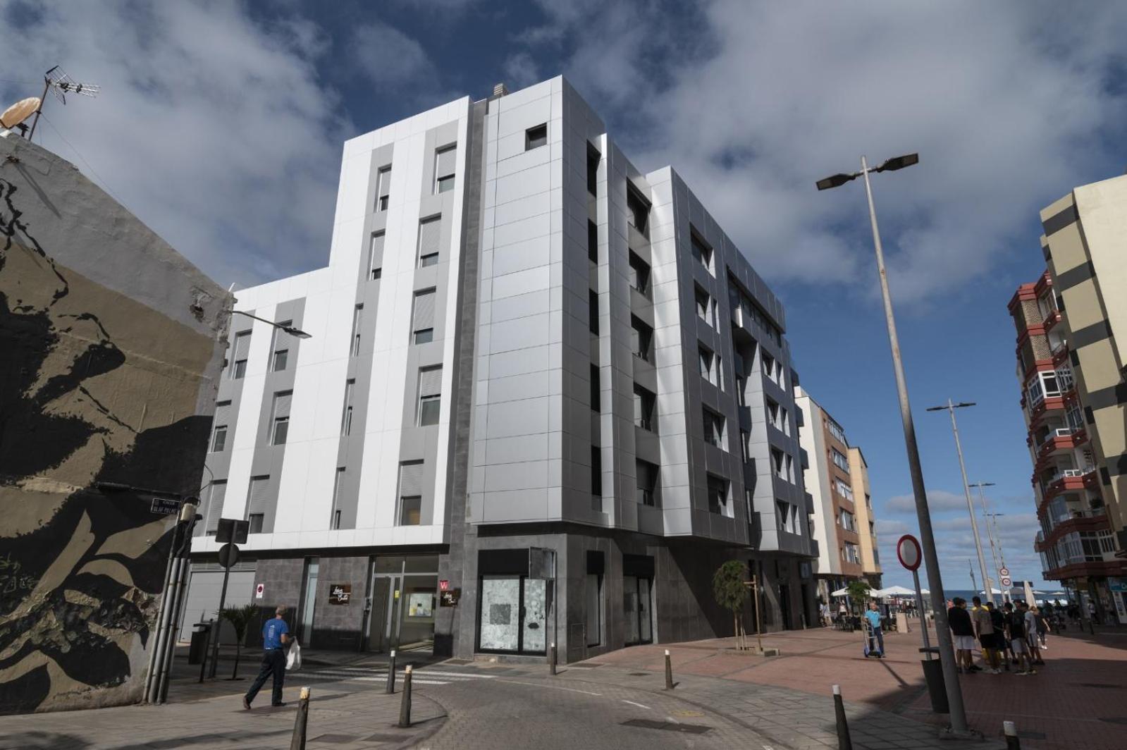 Las Palmas Livian Suites playa Canteras Exterior foto